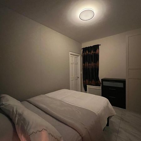 3 Bedrooms In 2Nd Floor Modern Brooklyn Home, Close To J Train New York Luaran gambar